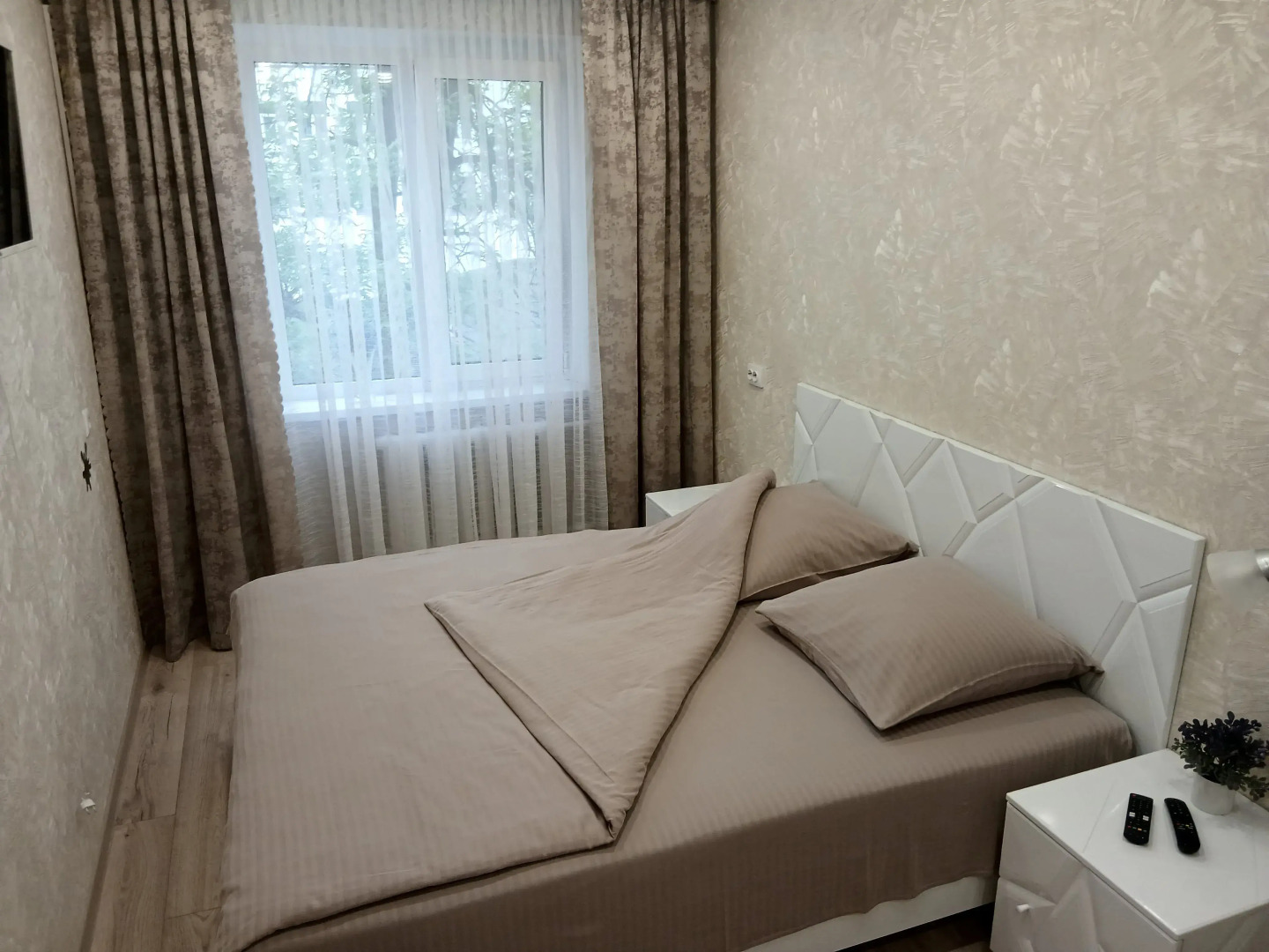 Квартира Октябрьская 123 Центр