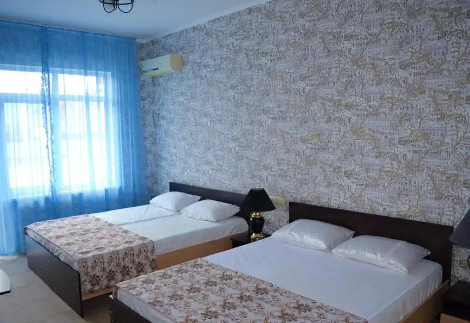 Отель Золотой берег Анапа