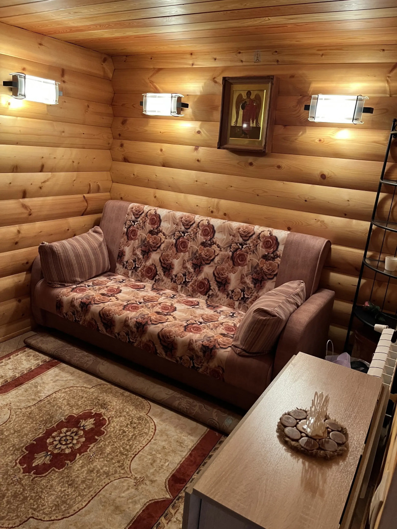 Частный дом "В гостях у Троицы"