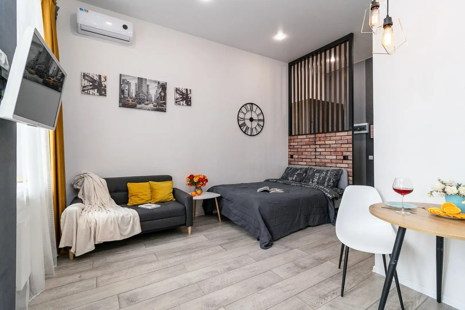 Апартаменты LYME на Конгрессной ВКК Экспоград Юг