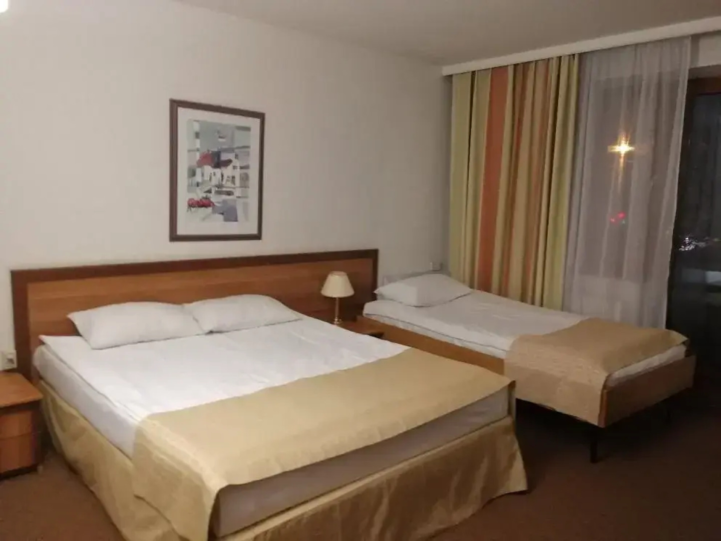 Отель Виктория