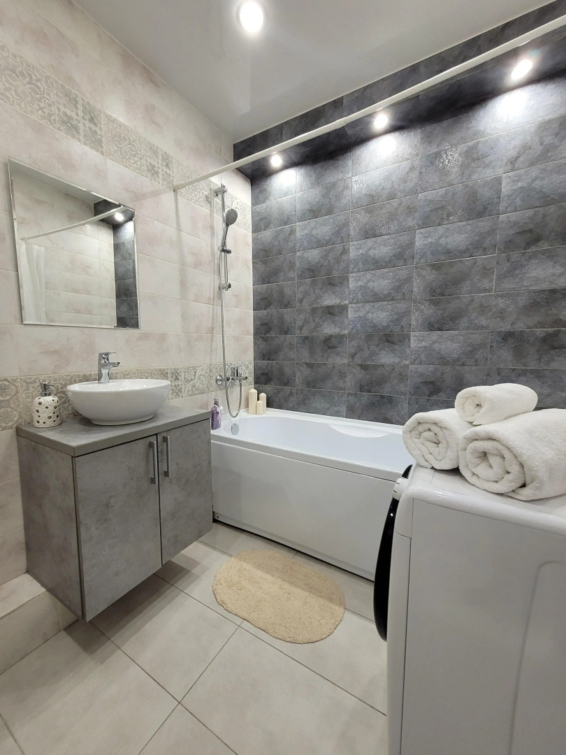 Квартира Be Home на Мадьяр