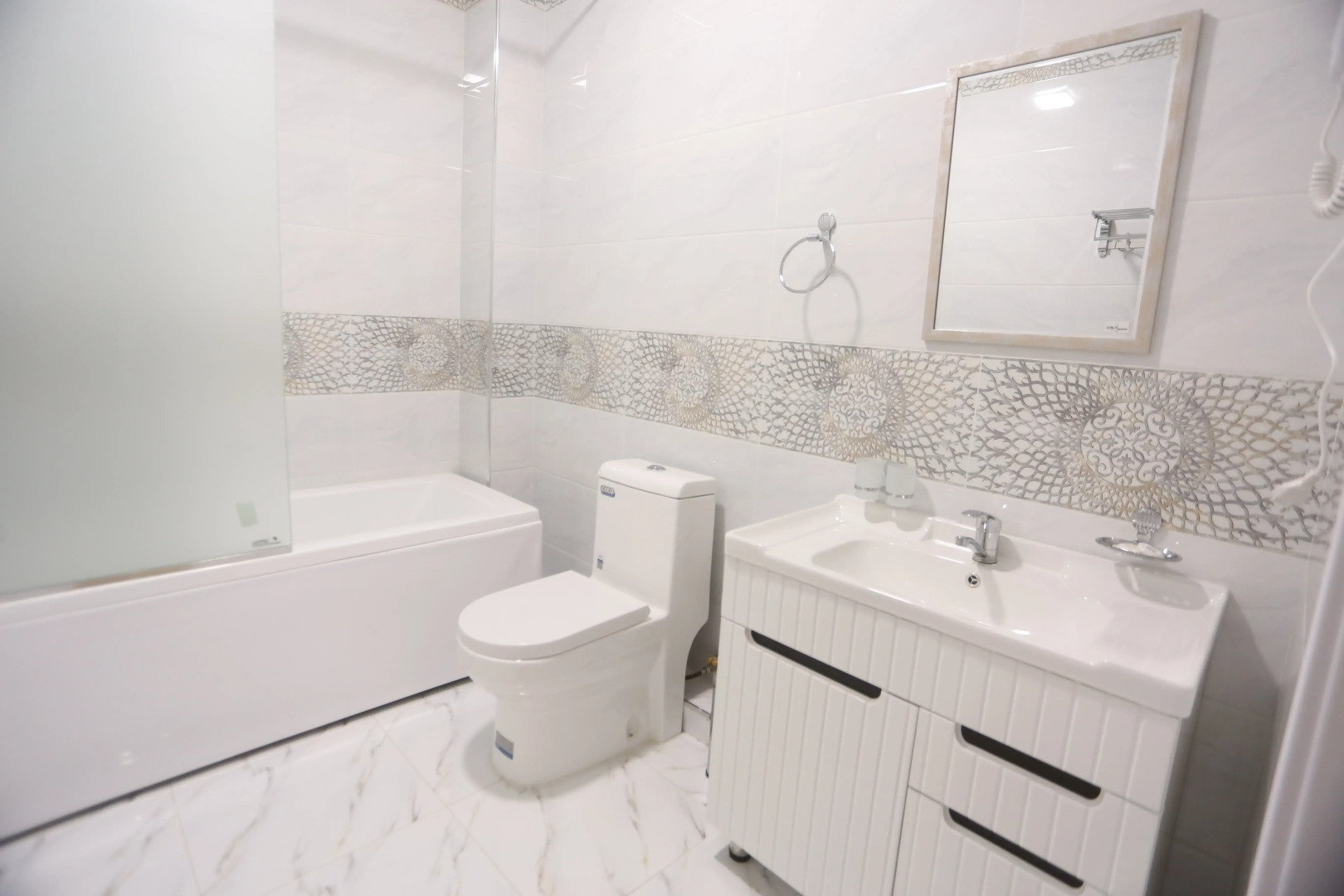 Отель Bibihojar