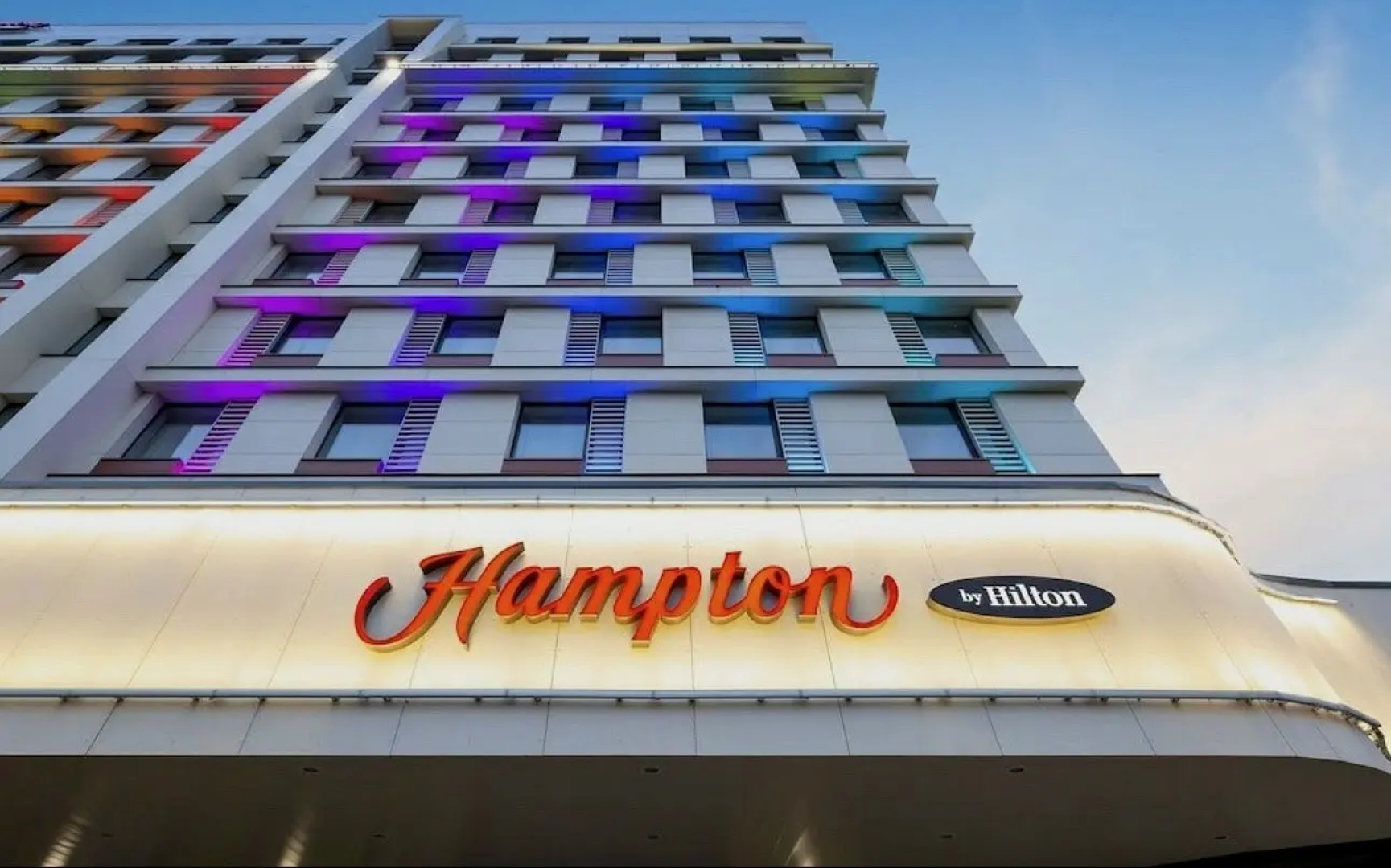 Квартира Baro двухкомнатная в отеле Hilton в центре Москвы на Таганке