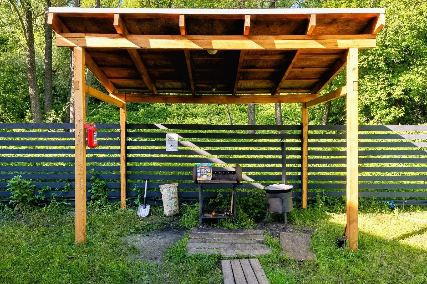 Частный Дом на Реке Green Place House