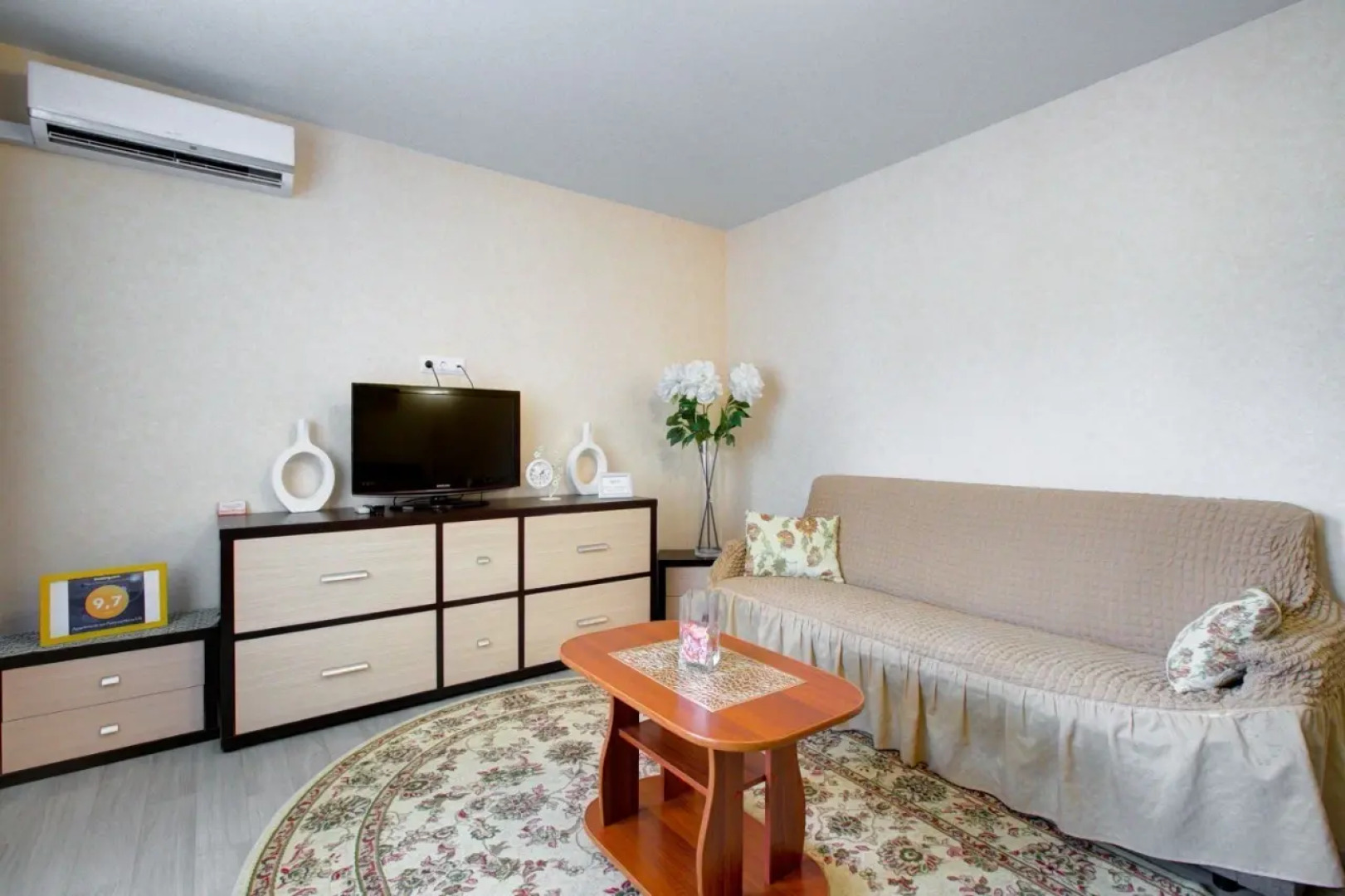 Апартаменты на Переверткина 1/4