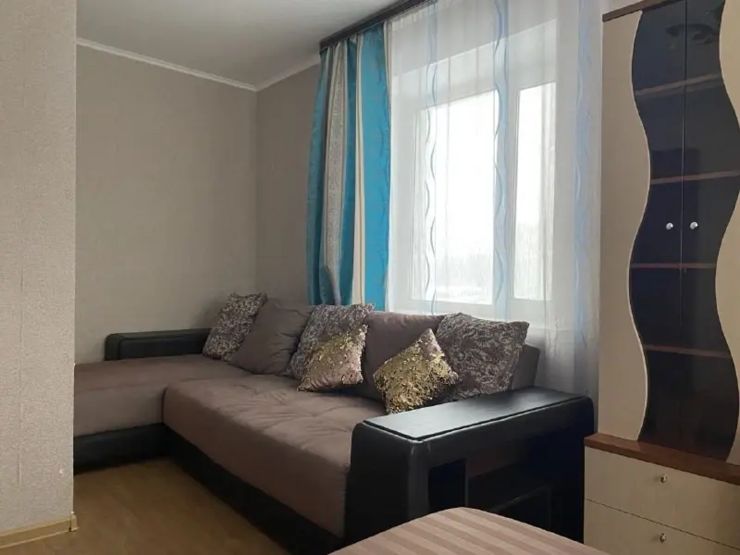 Квартира 1-й микрорайон 12