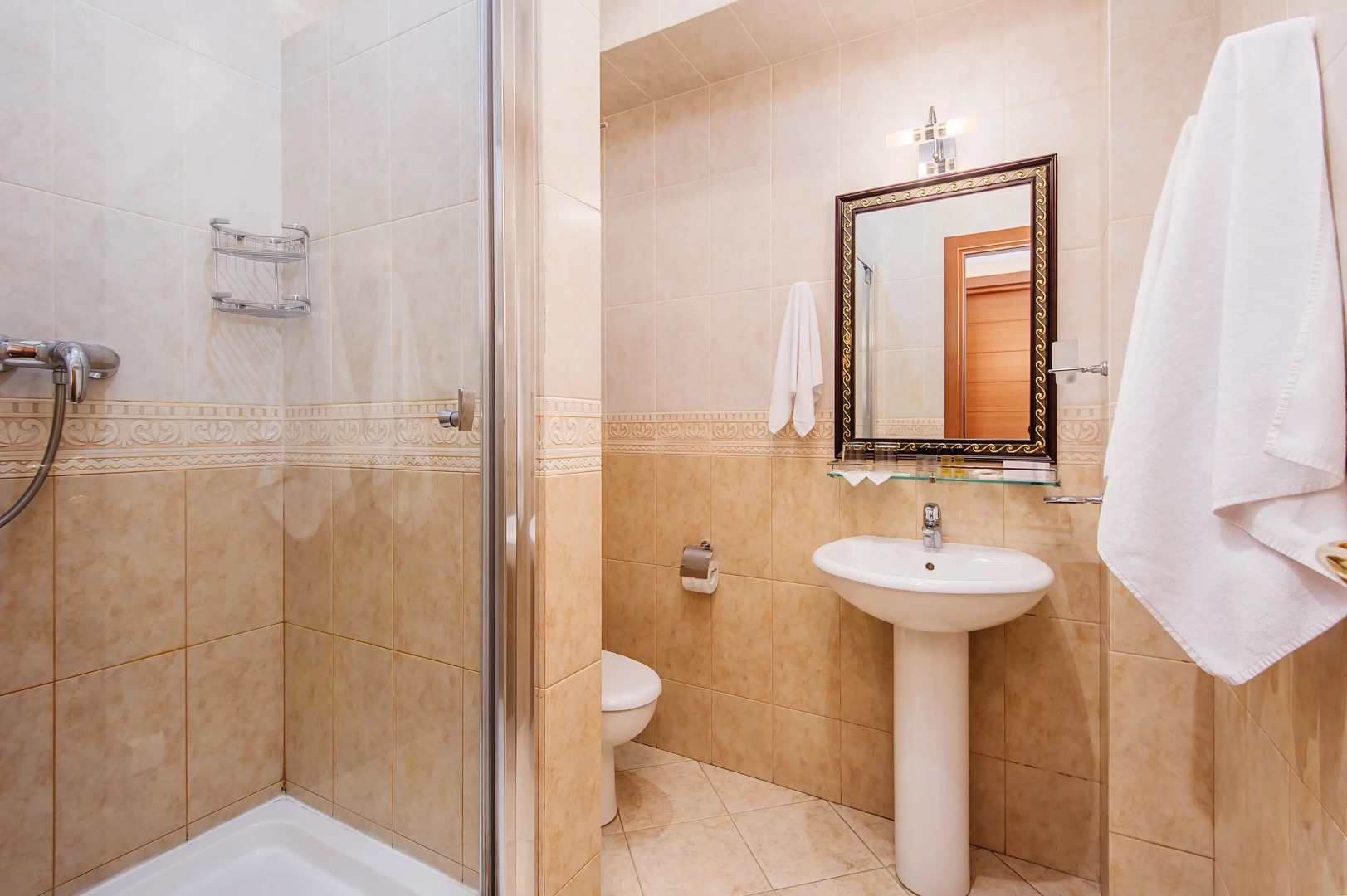 Отель Агора