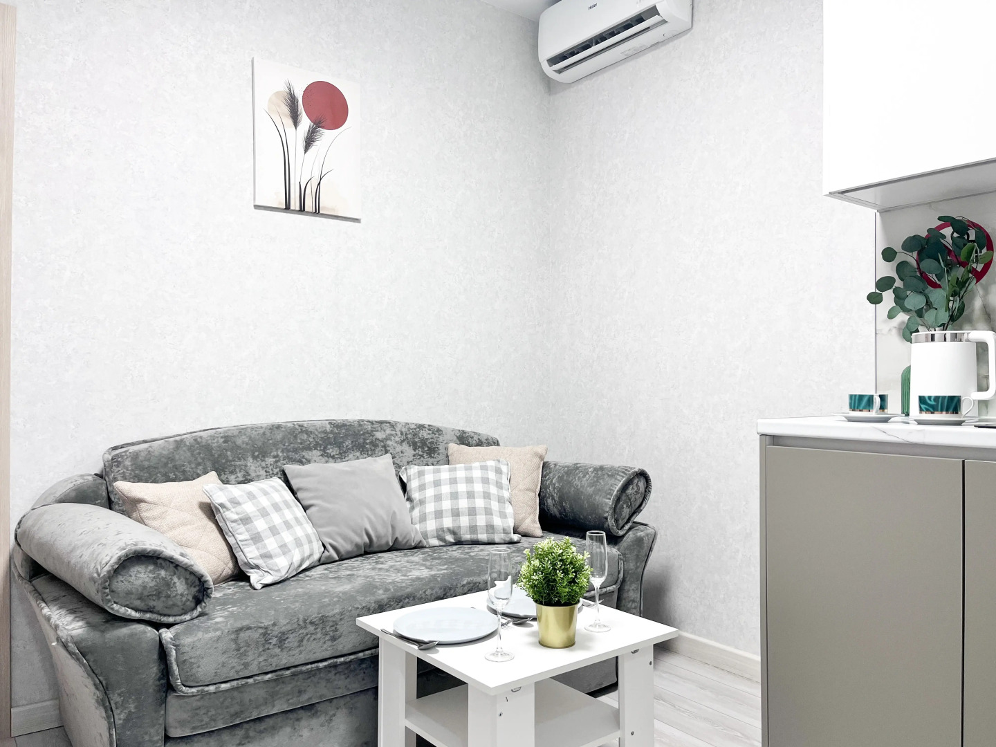 Апартаменты Шикарная в Батайске