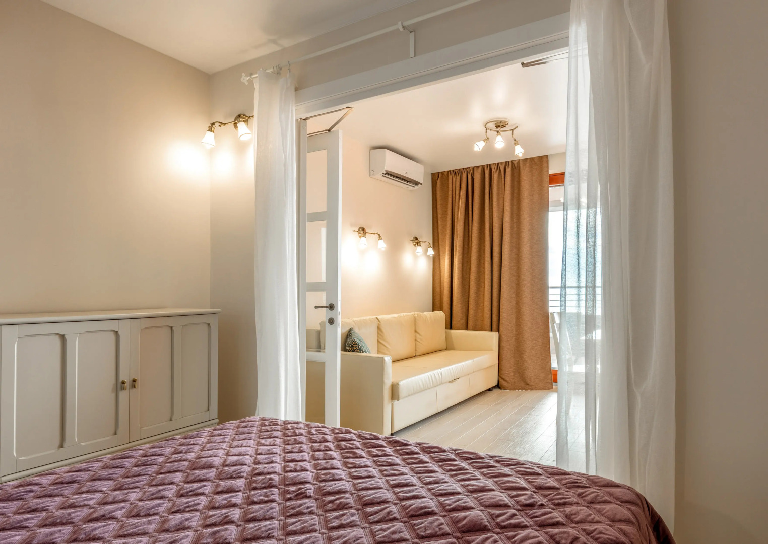 Апартаменты 116 с видом на море в современном Жилом комплексе