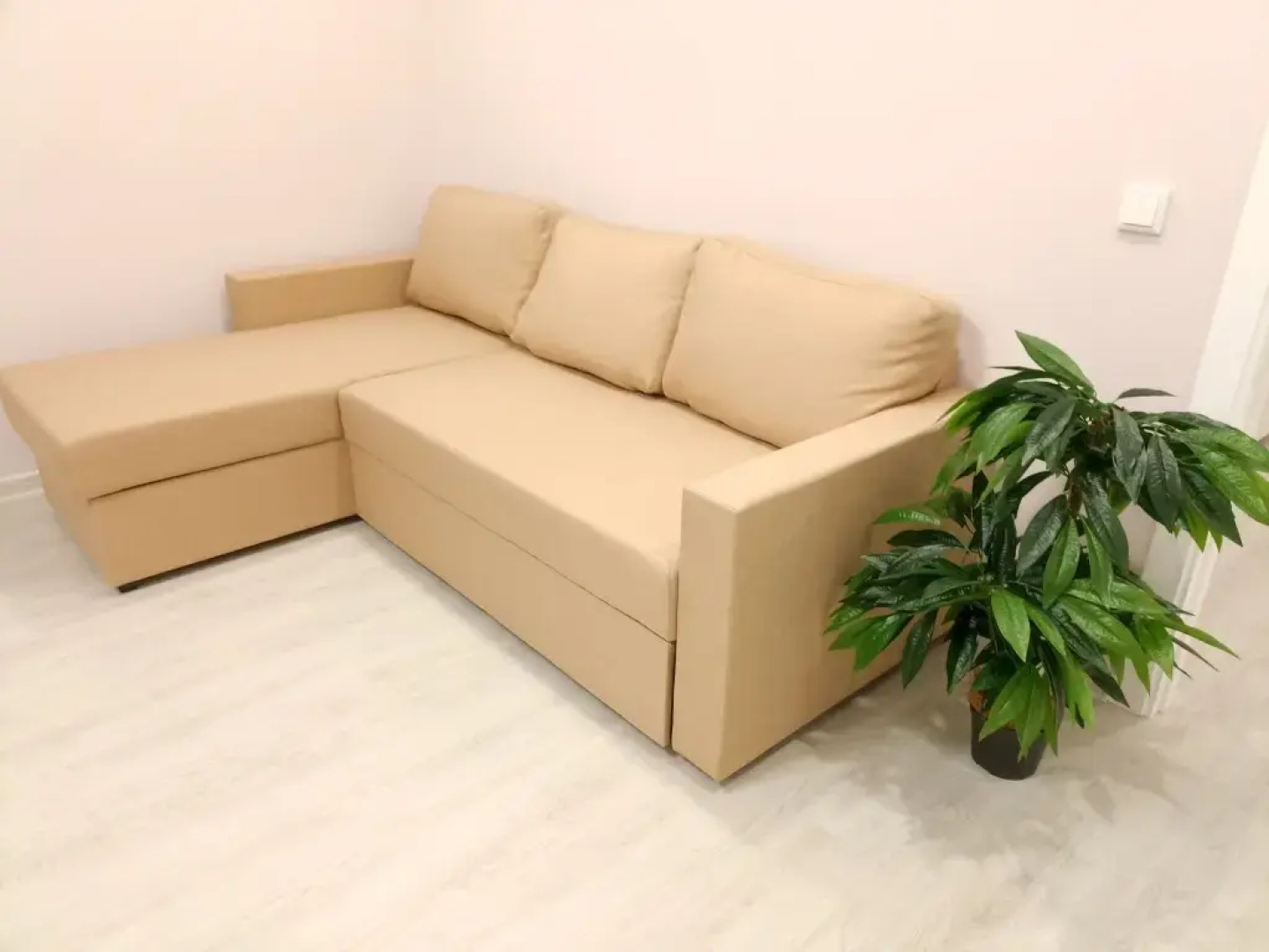 Апартаменты 1-комнатные сети «Все в гости» для 4-х на ул.Кузнецова 97А на 8 этаже