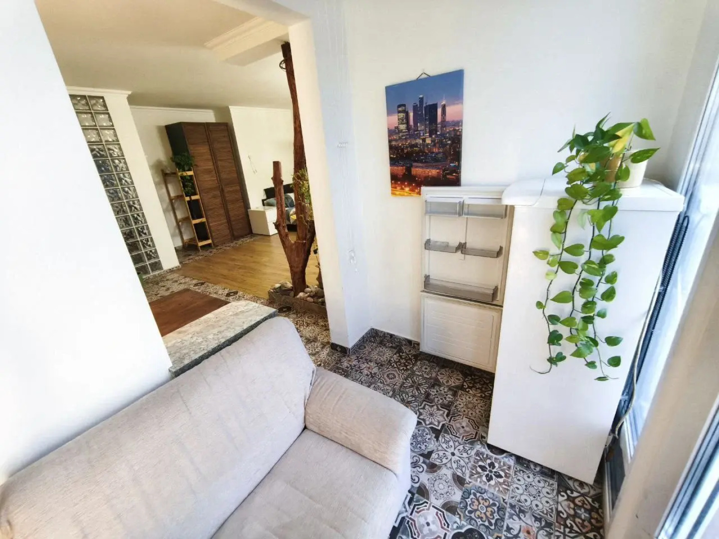 Апартаменты Студия с камином, деревом и видом на реку