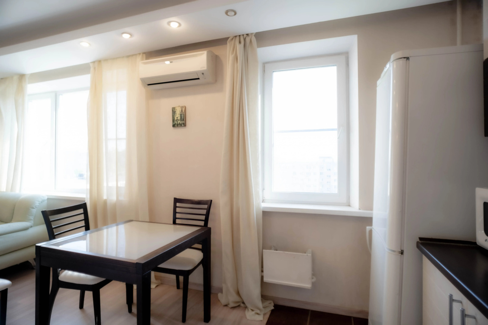 Апартаменты просторная евродвушка эконом-класса