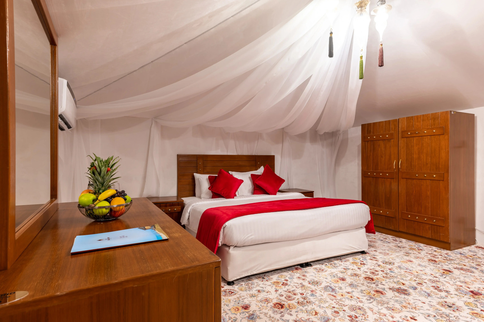 Кемпинг Regency Sealine Camp