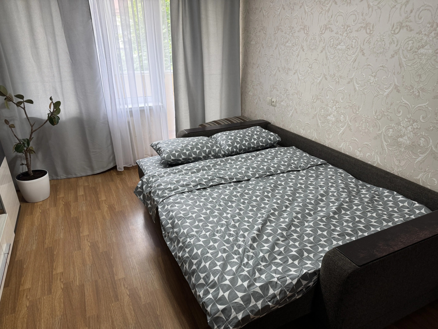 Апартаменты Уютная светлая 2-комнатная квартира с видом на Машук