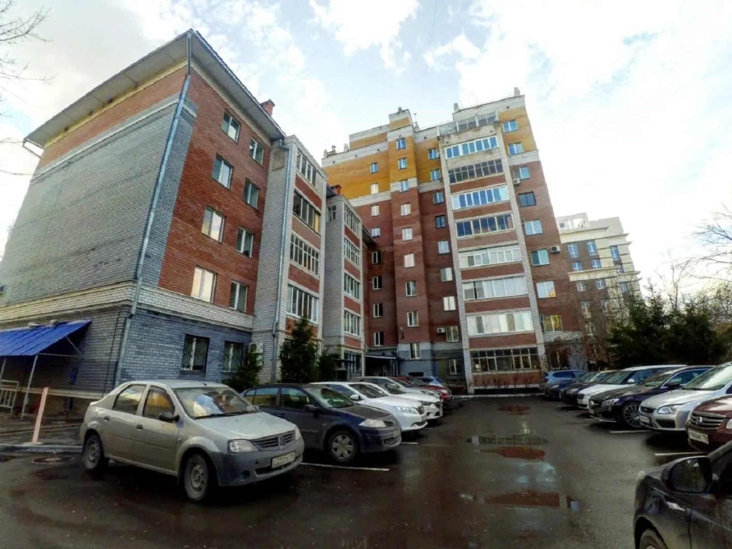 Апартаменты около площади Тукая