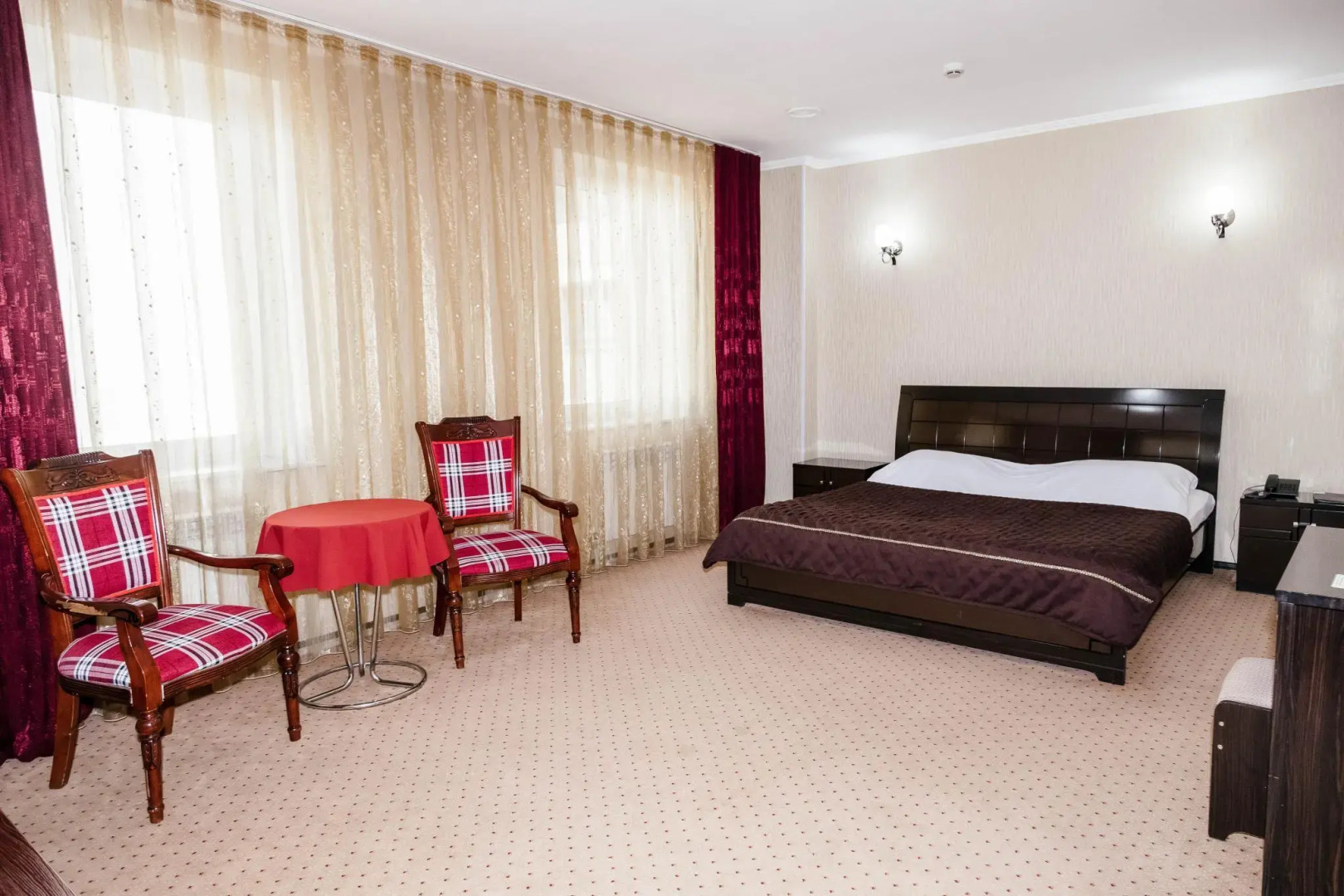 Отель Golden Palace