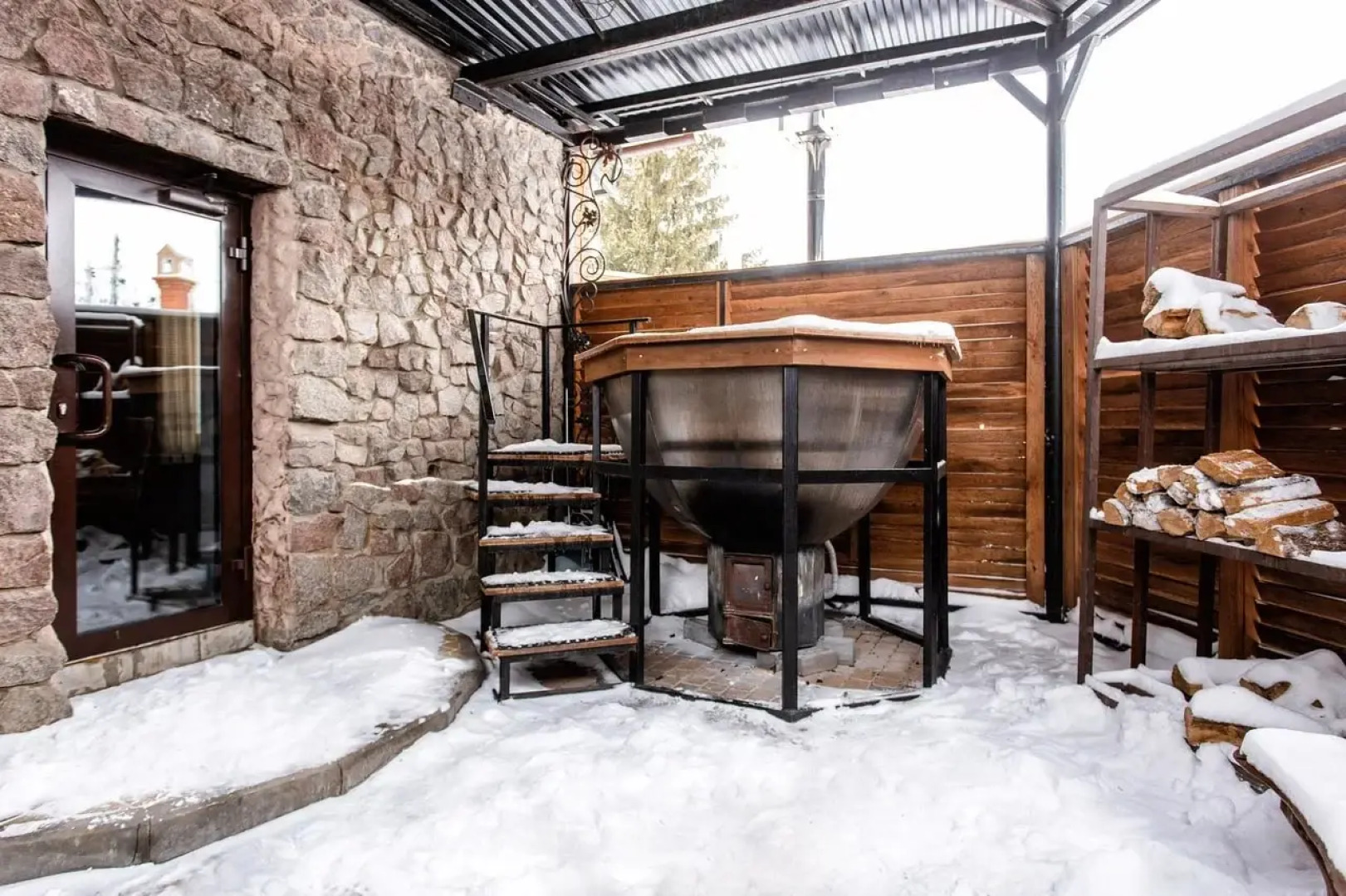 Отель Загородный комплекс Вилла Да Винчи