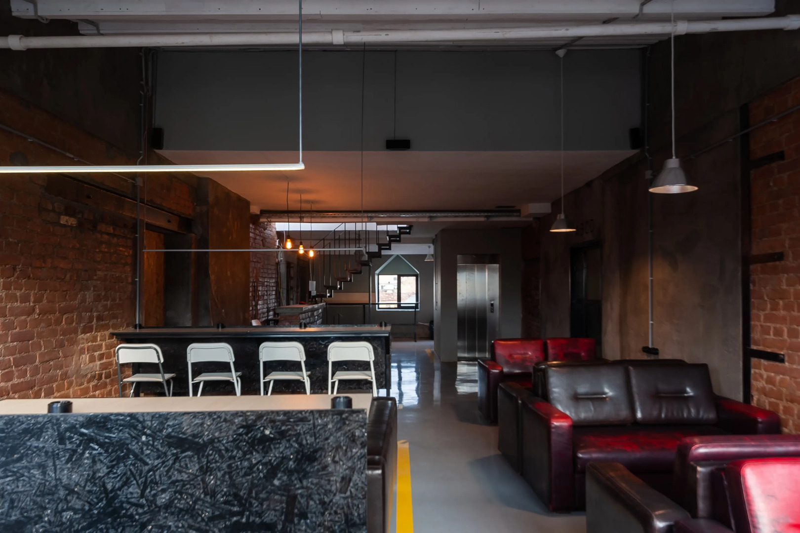 Хостел Roof Capsules