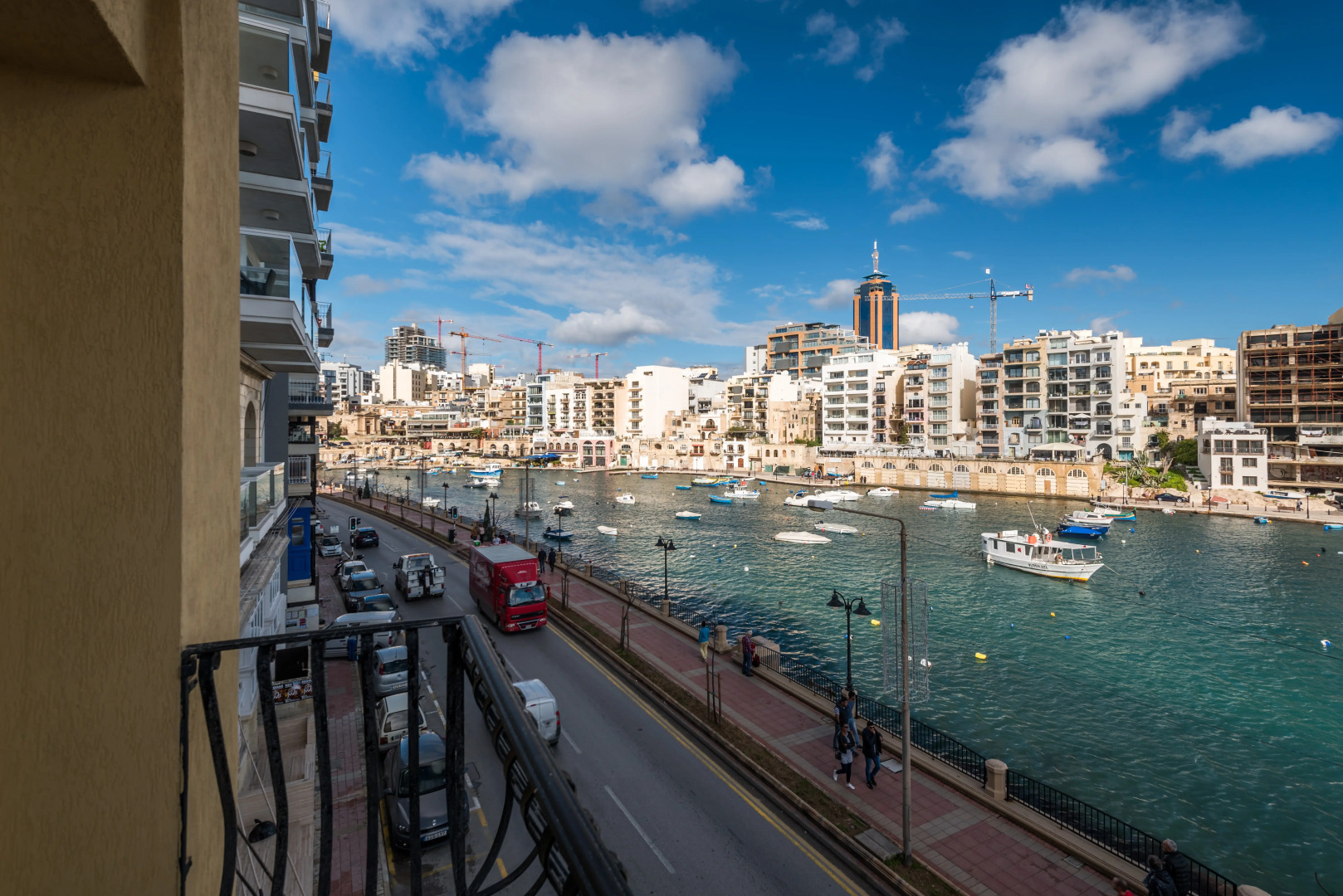 Апартаменты George Borg Olivier 47