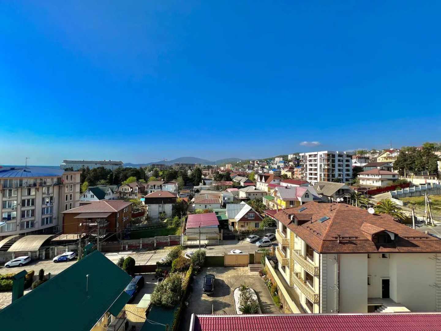 Квартира Изумрудная 38 1