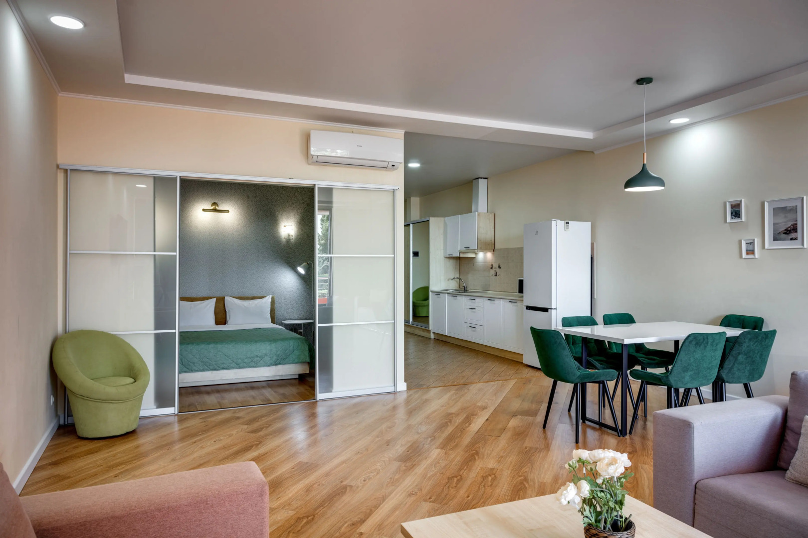 Апартаменты 11 в современно Жилом Комплексе