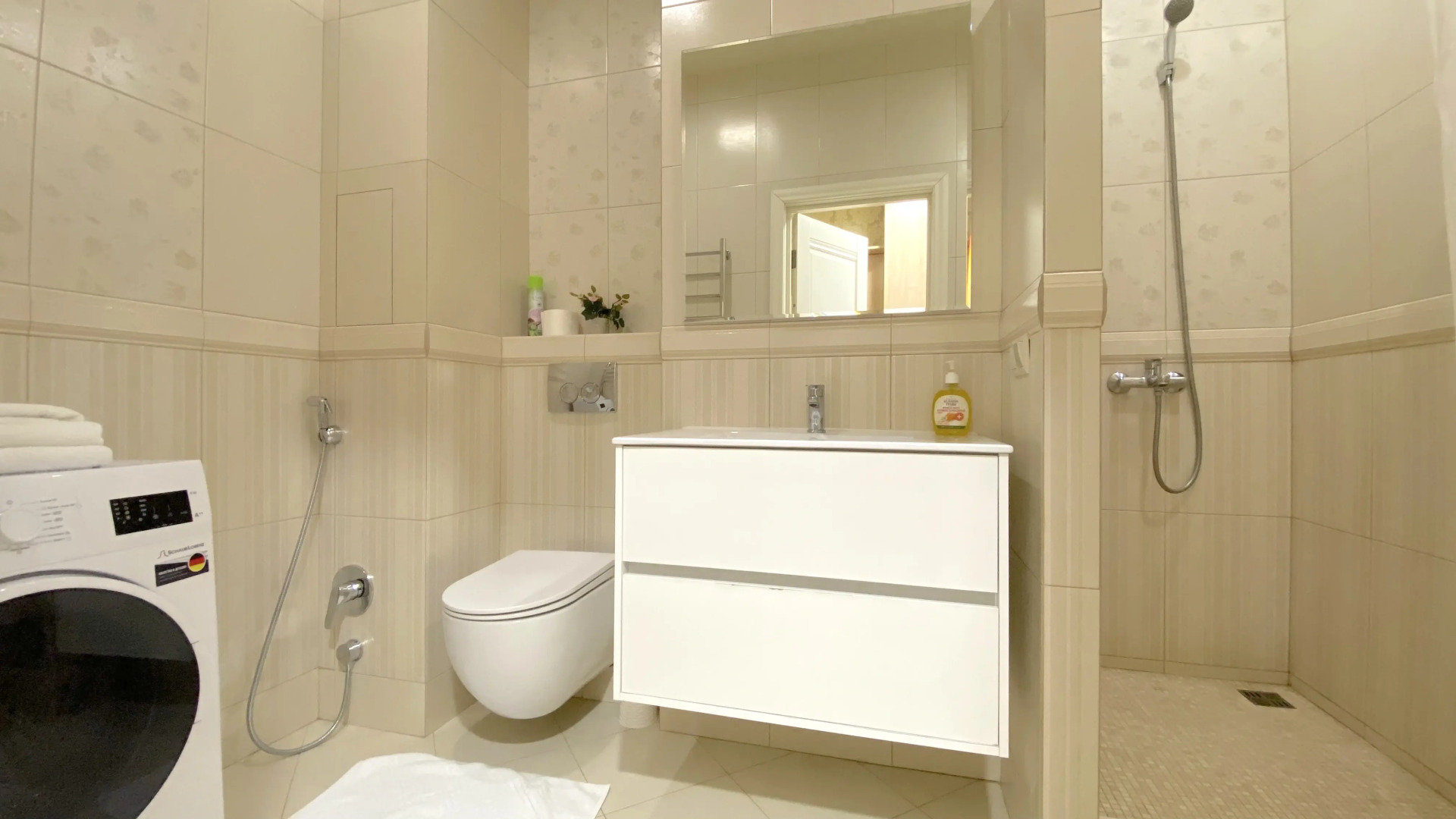 Апартаменты Альфа Гэлакси