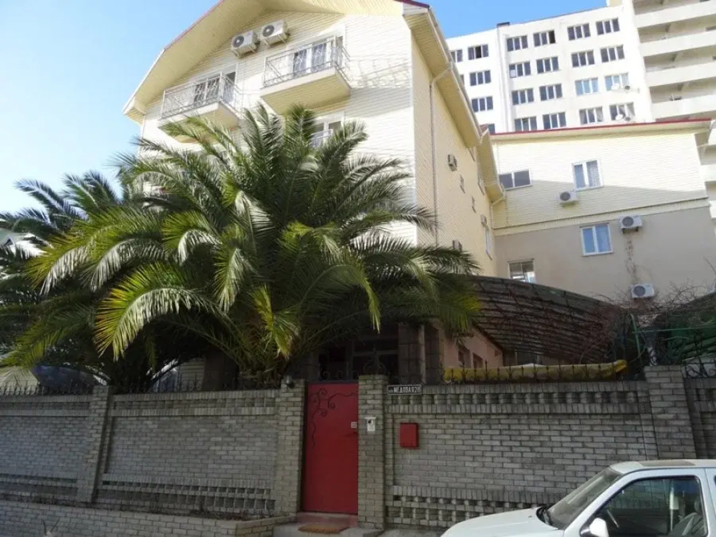 Гостевой дом Райский уголок