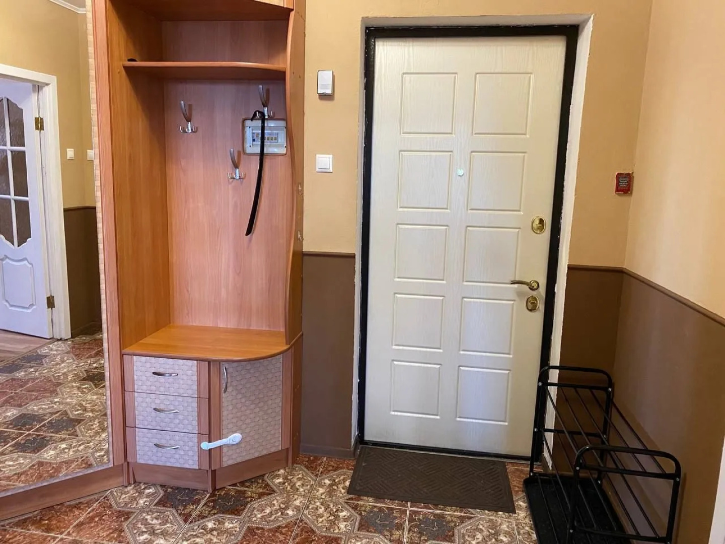 Квартира Dukat у озера Школьное