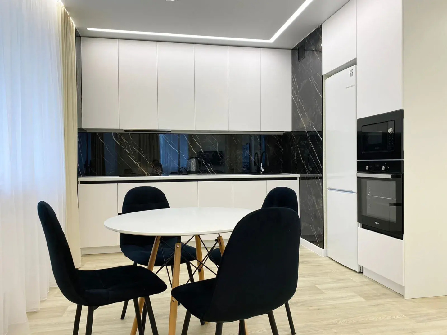 Апартаменты Sunrise City 6 блок