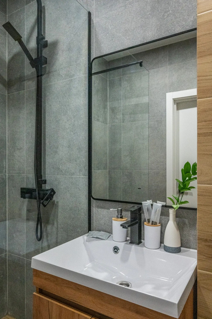 Апартаменты Евродвухкомнатные Stepanenkov на Шаумяна 30 на 4 этаже