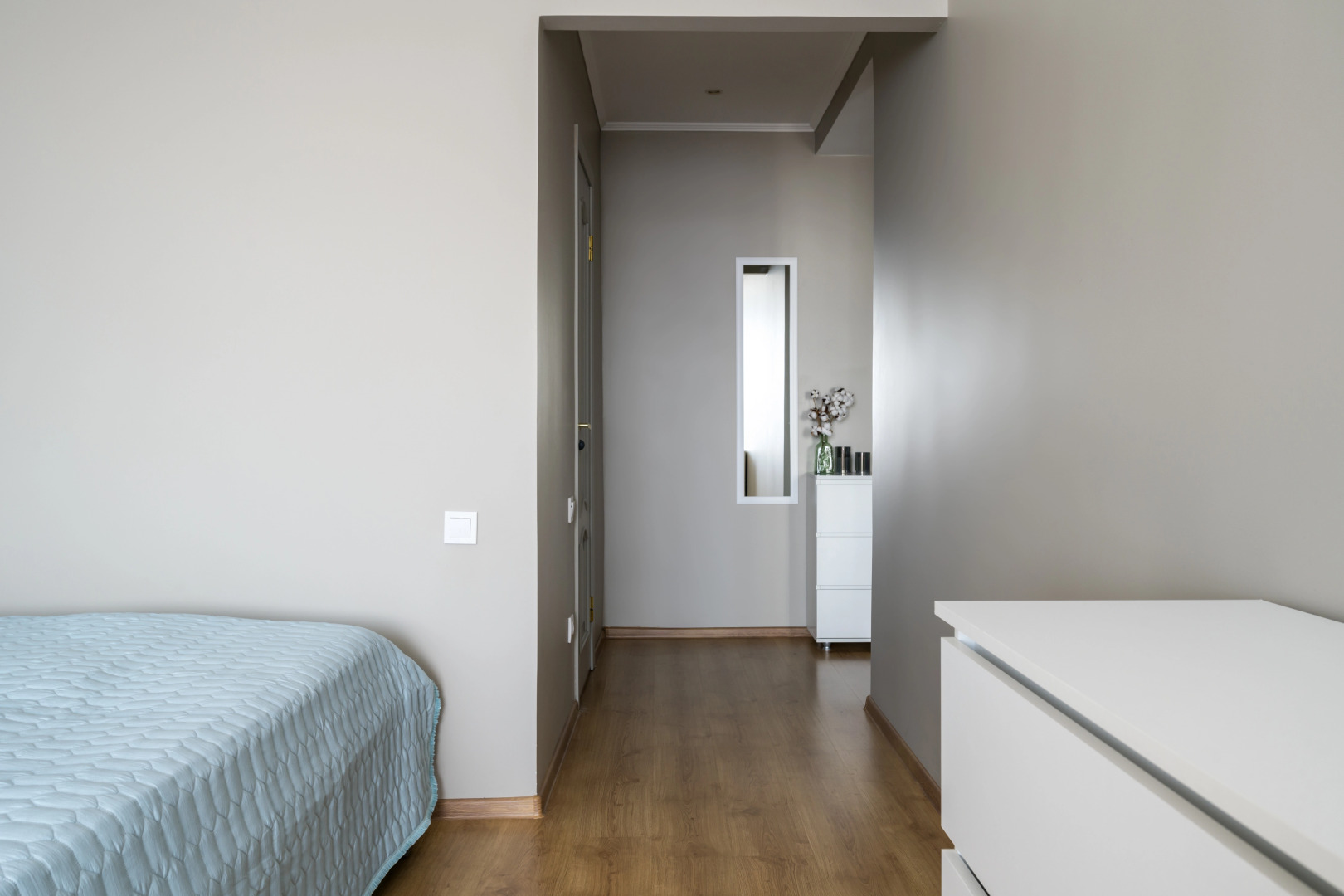 Квартира Просторная с зоной отдыха на балконе последнего этажа с видом на тихий двор