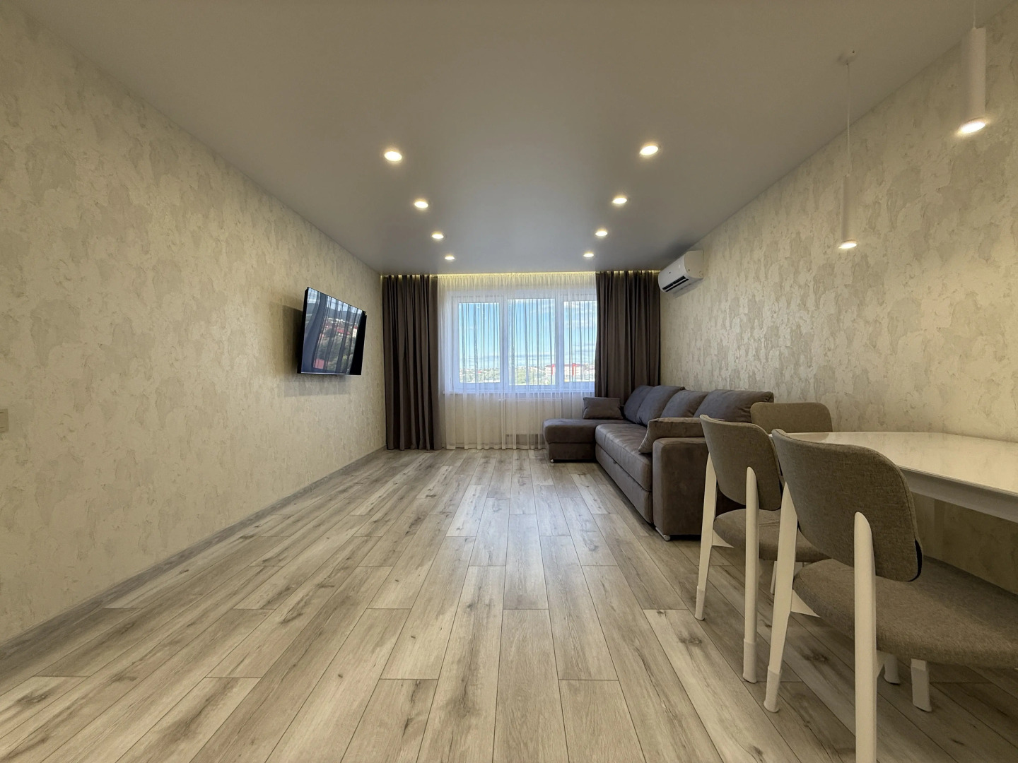 Квартира уютная с красивым видом на горы