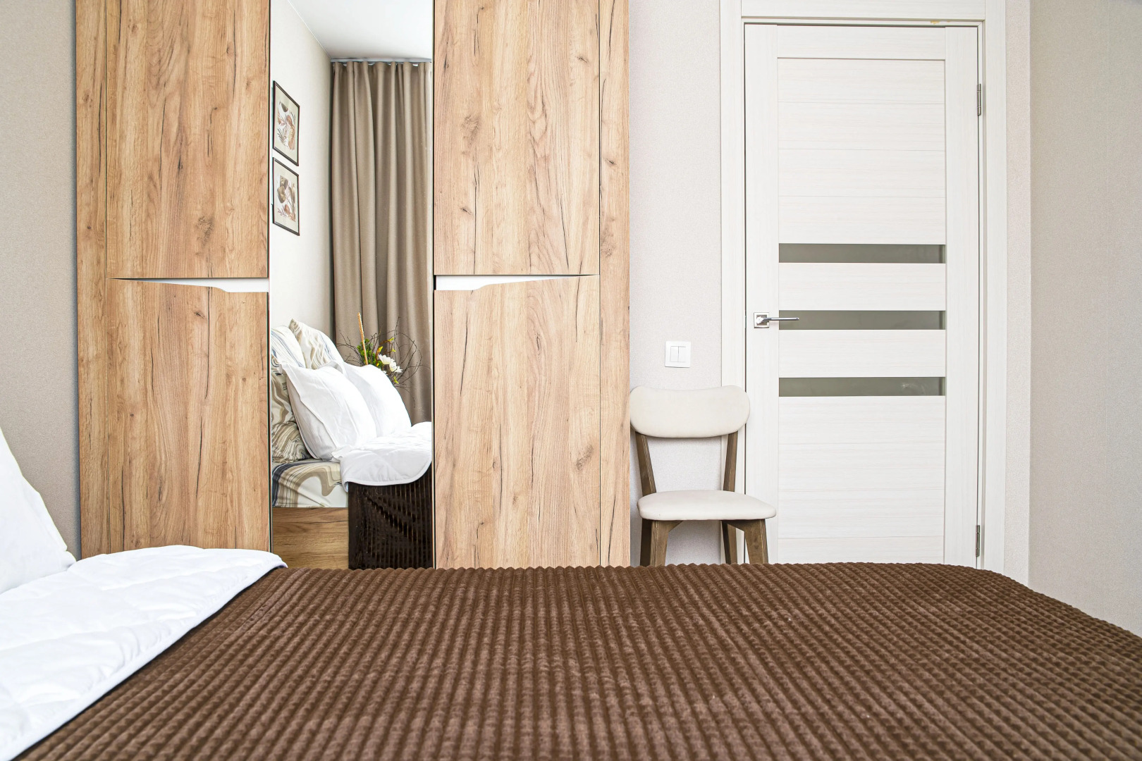 Апартаменты SunSet Чазова 2