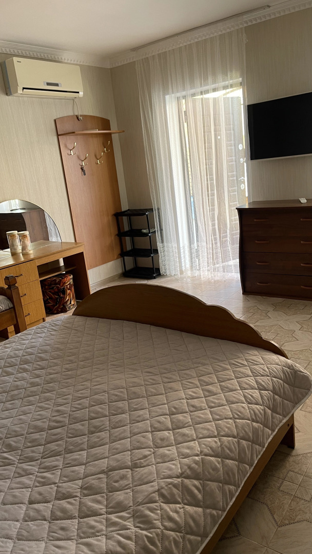 Апартаменты Коммунаров 50