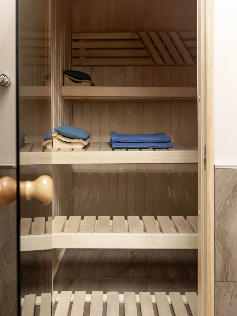 Квартира с Сауной в Новом Доме в Центре Петербурга