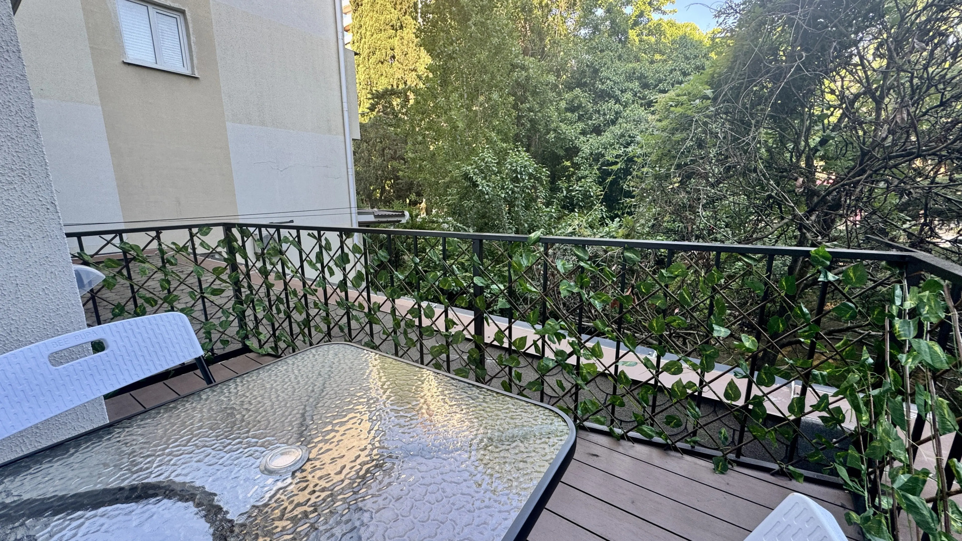 Апартаменты Marlen Apart на Улице Роз