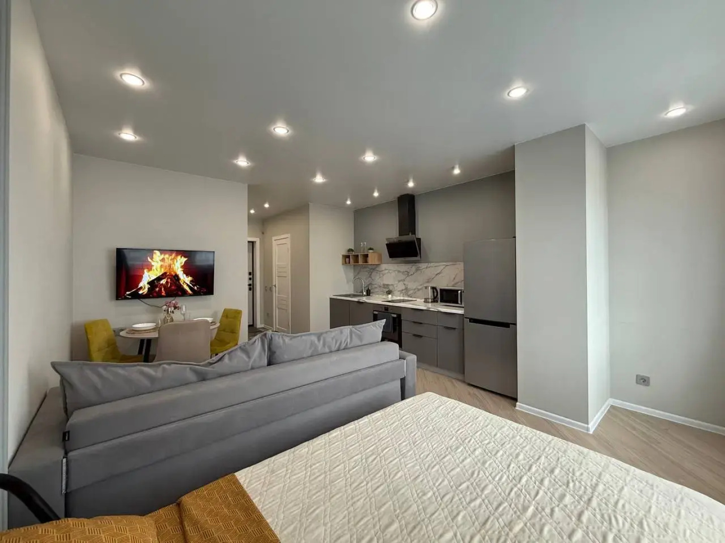 Квартира Новая Студия рядом с Аквапарком