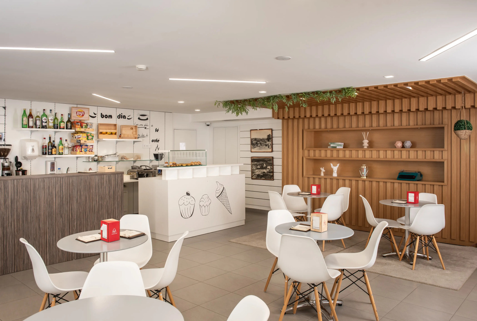 Essence  Inn Marianos Hotel