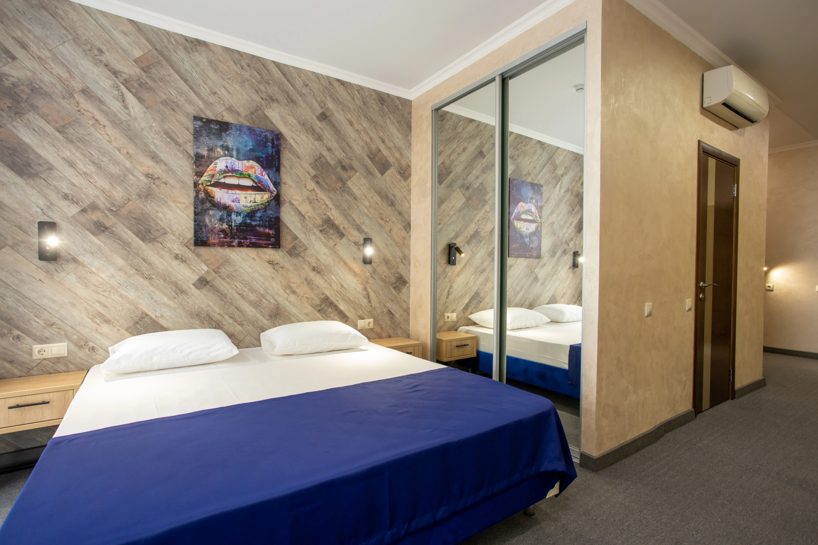 Отель Голден Кидс