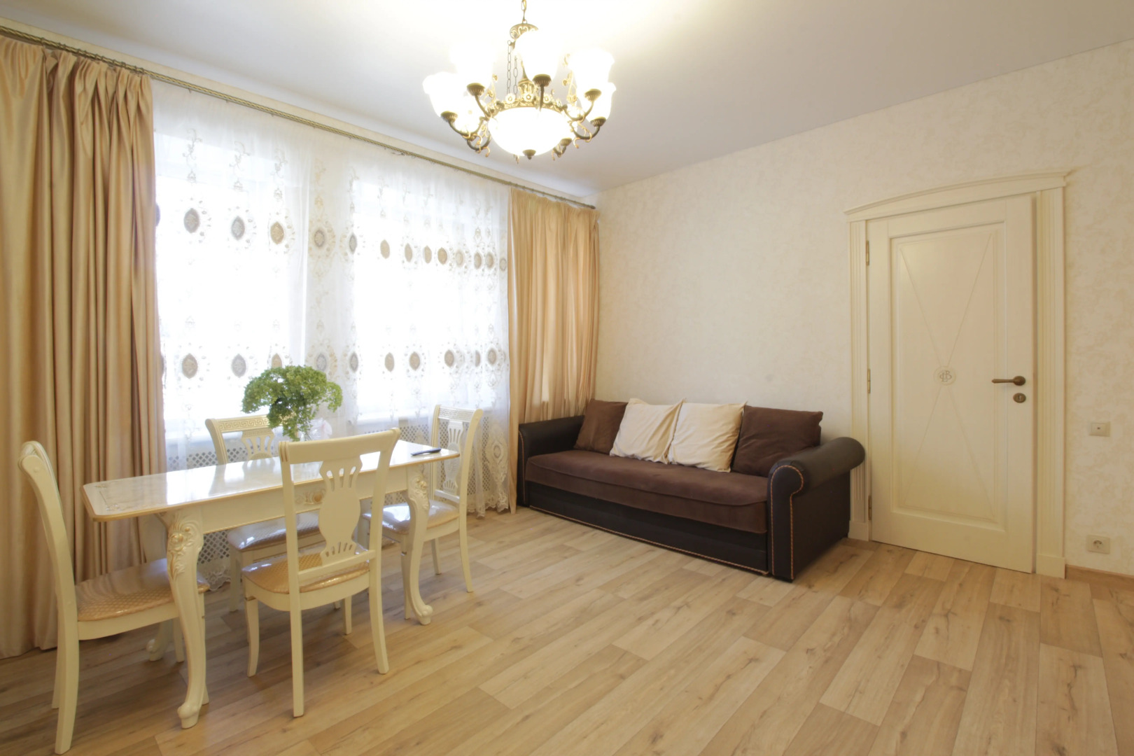 Квартира Сталинка у Кремля в центре