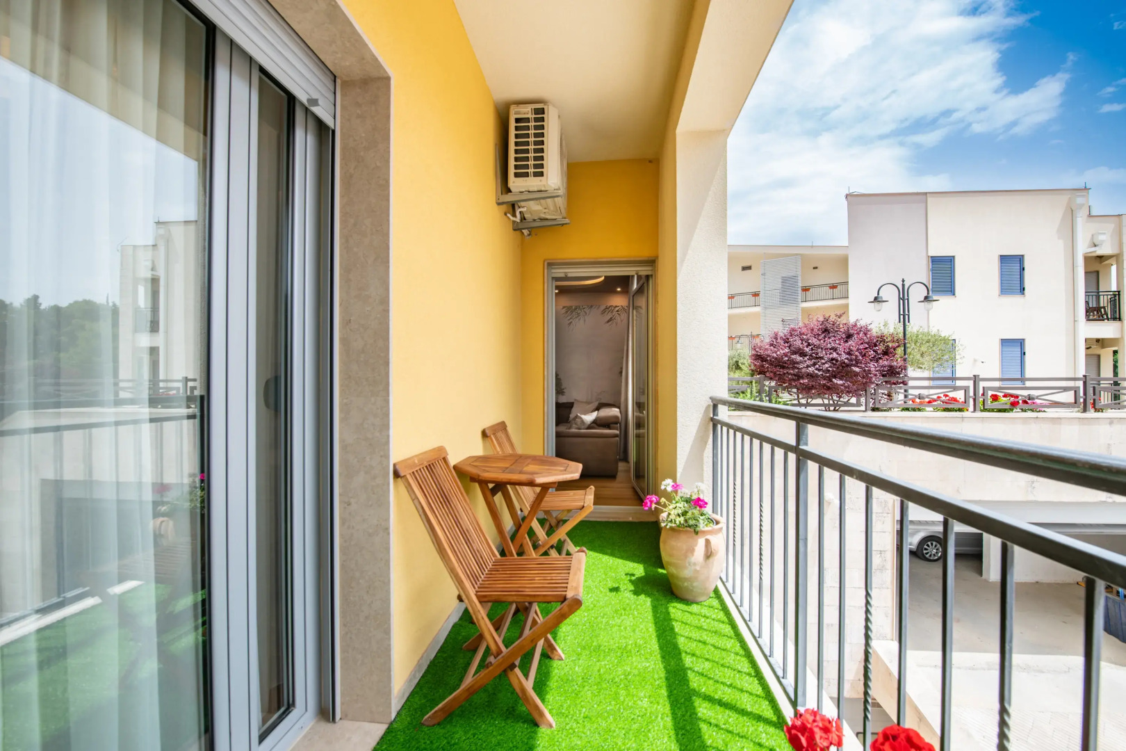 Апарт-отель MS Katunjanin