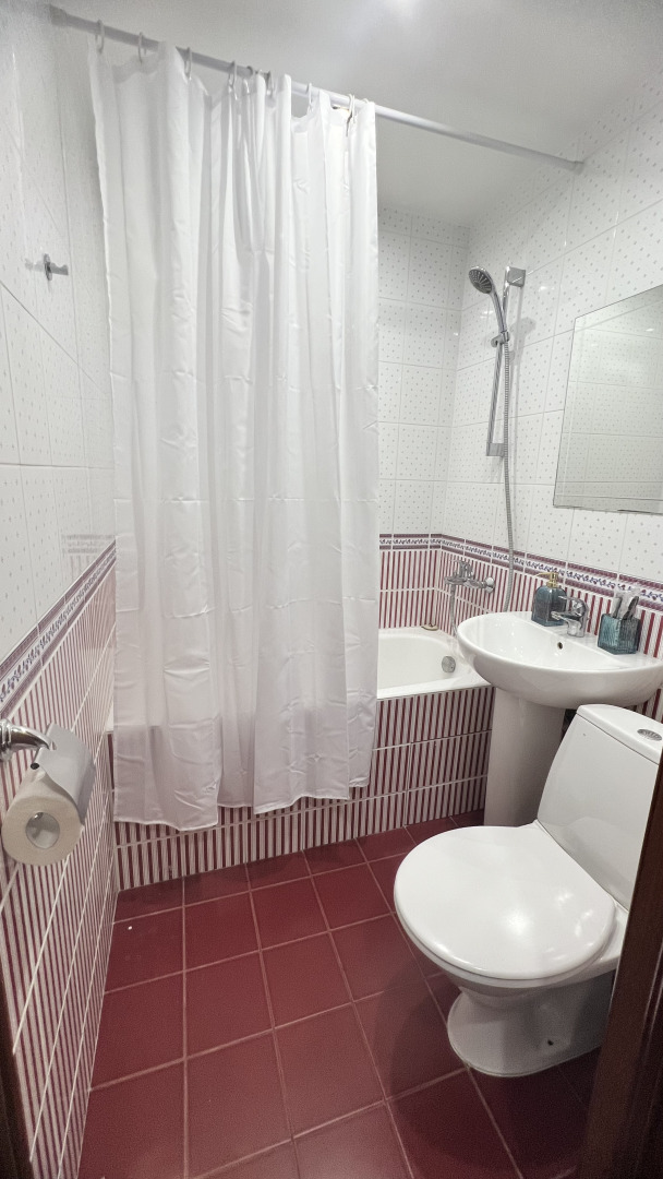 Апартаменты UraganApart с Шикарным Видом рядом с Парком Горького