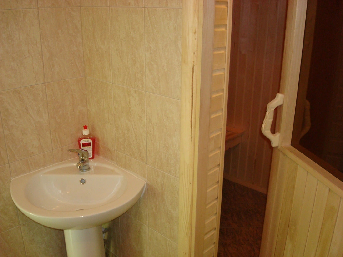 Гостевой Дом Lada-House Коттедж - 2