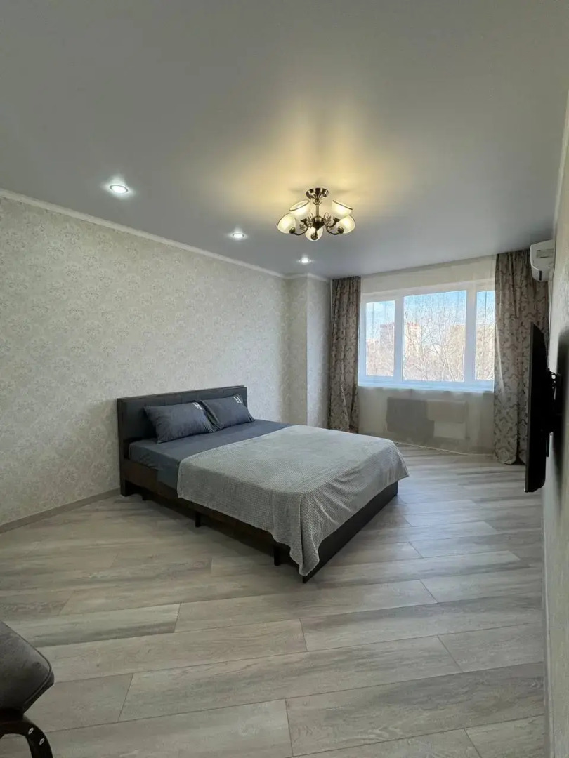 Квартира Шикарная двухкомнатная с лоджией