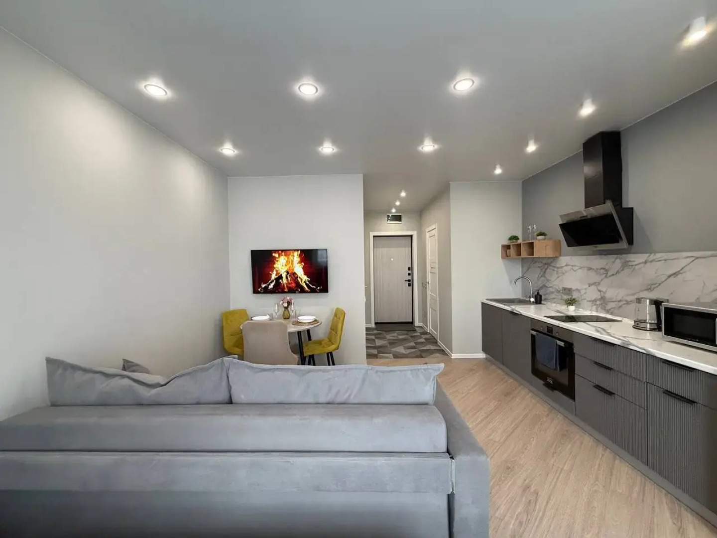 Квартира Новая Студия рядом с Аквапарком