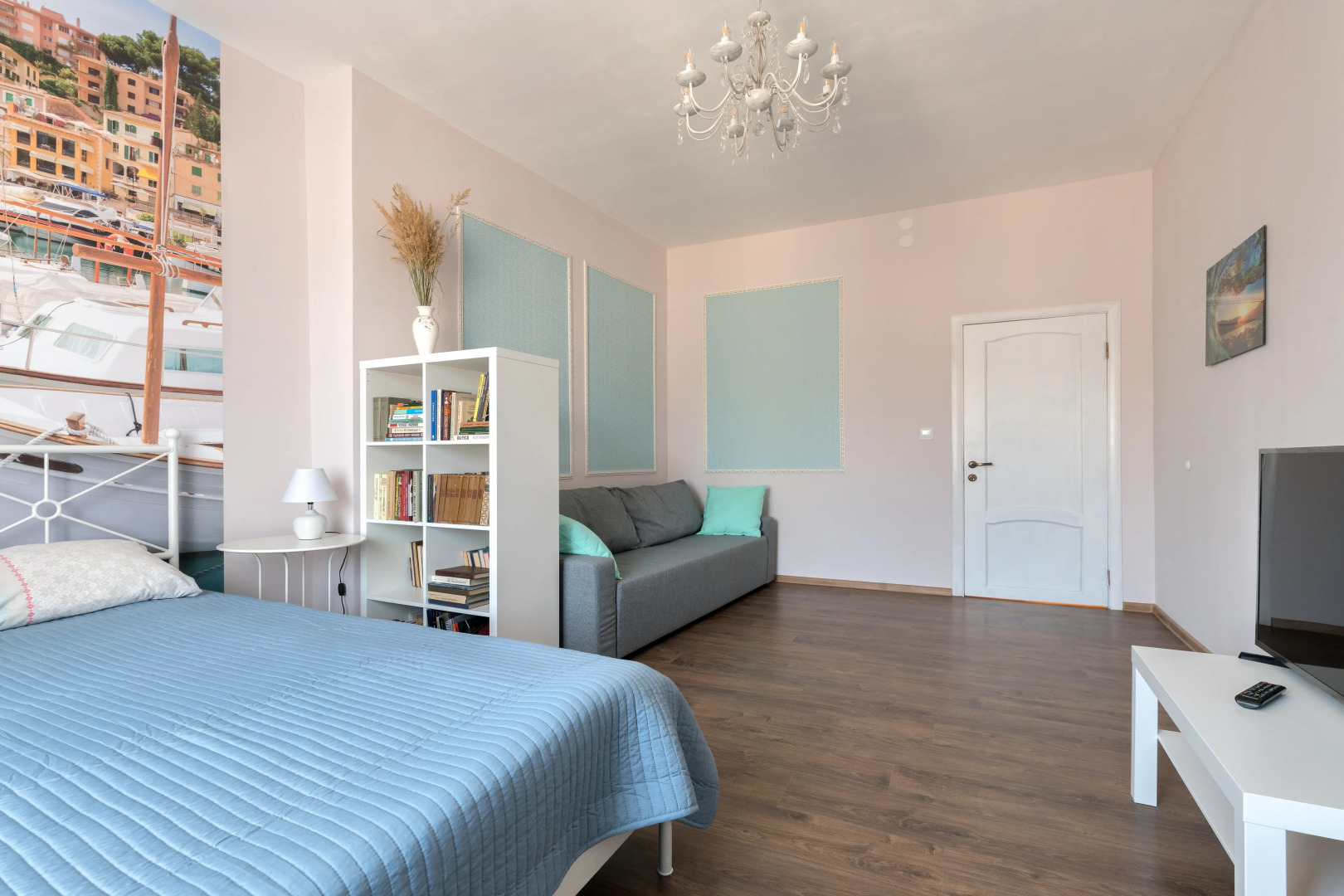 Апартаменты У Храма Спаса на Крови