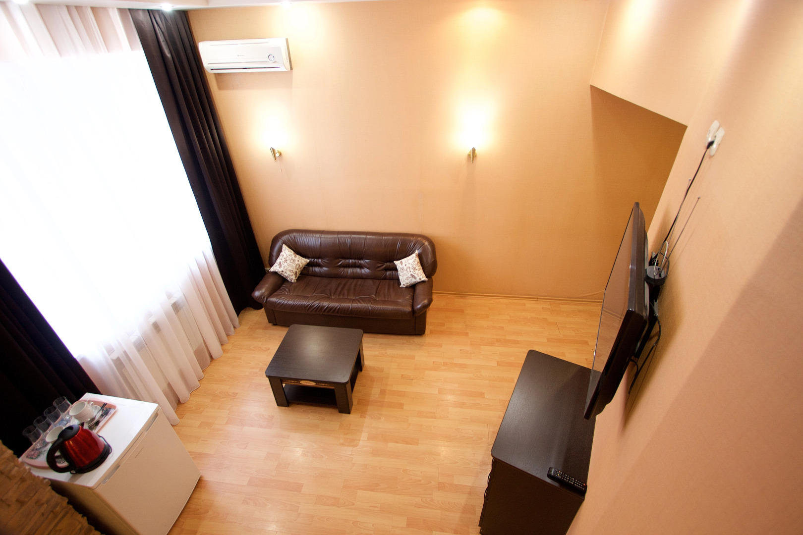 Отель Автодвор