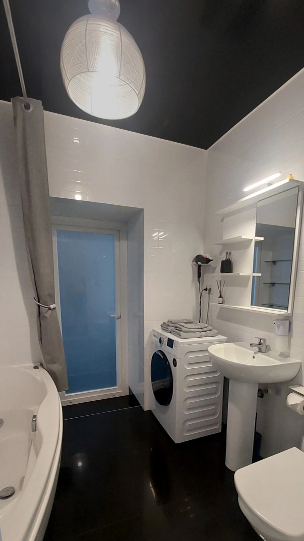 Квартира на берегу моря в центре города