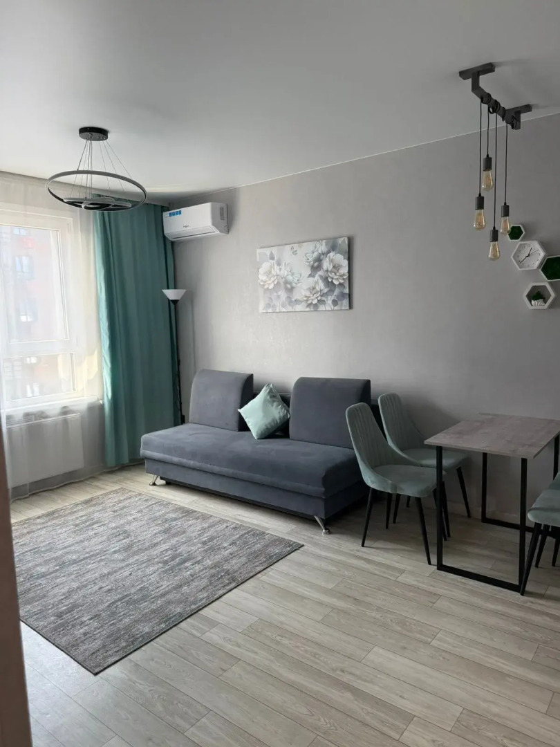 Квартира премиум-класса Созидателей 114/2 Shumiloff Apartments